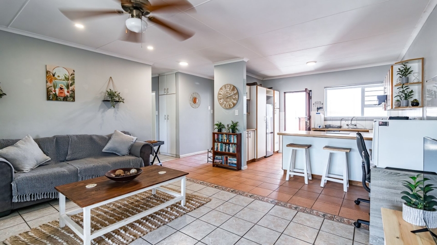 2 Bedroom Property for Sale in Abbotsford Eastern Cape